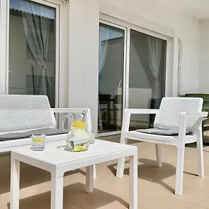 Apartament Your Comfy, Saranda