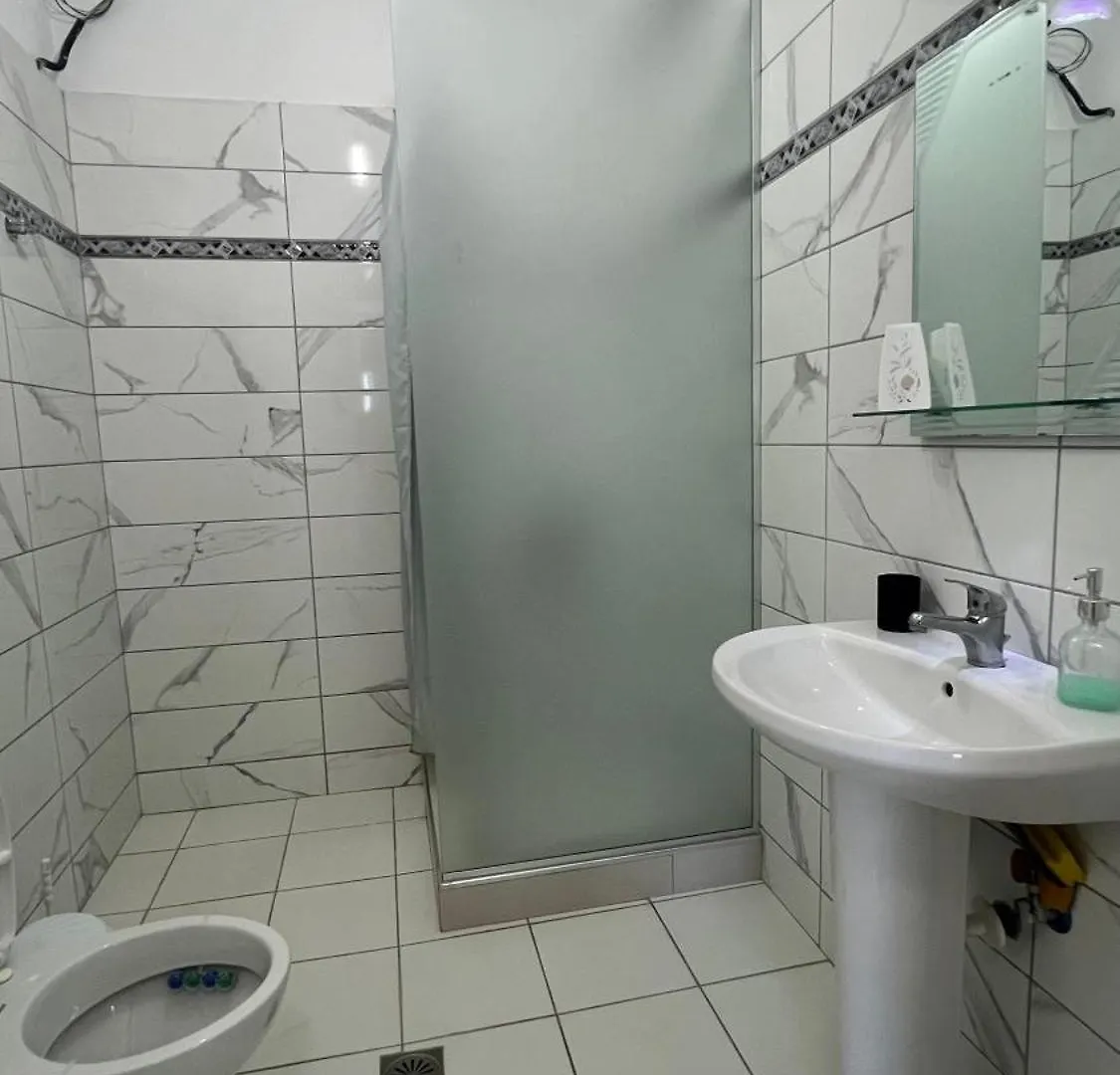 Apartments Eri Saranda Albánia
