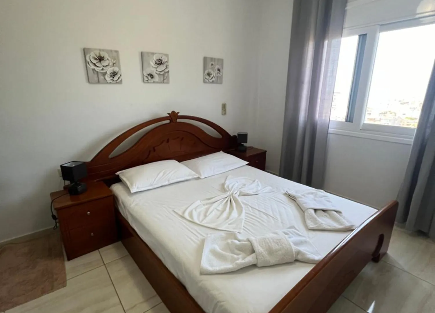 Apartments Eri Saranda