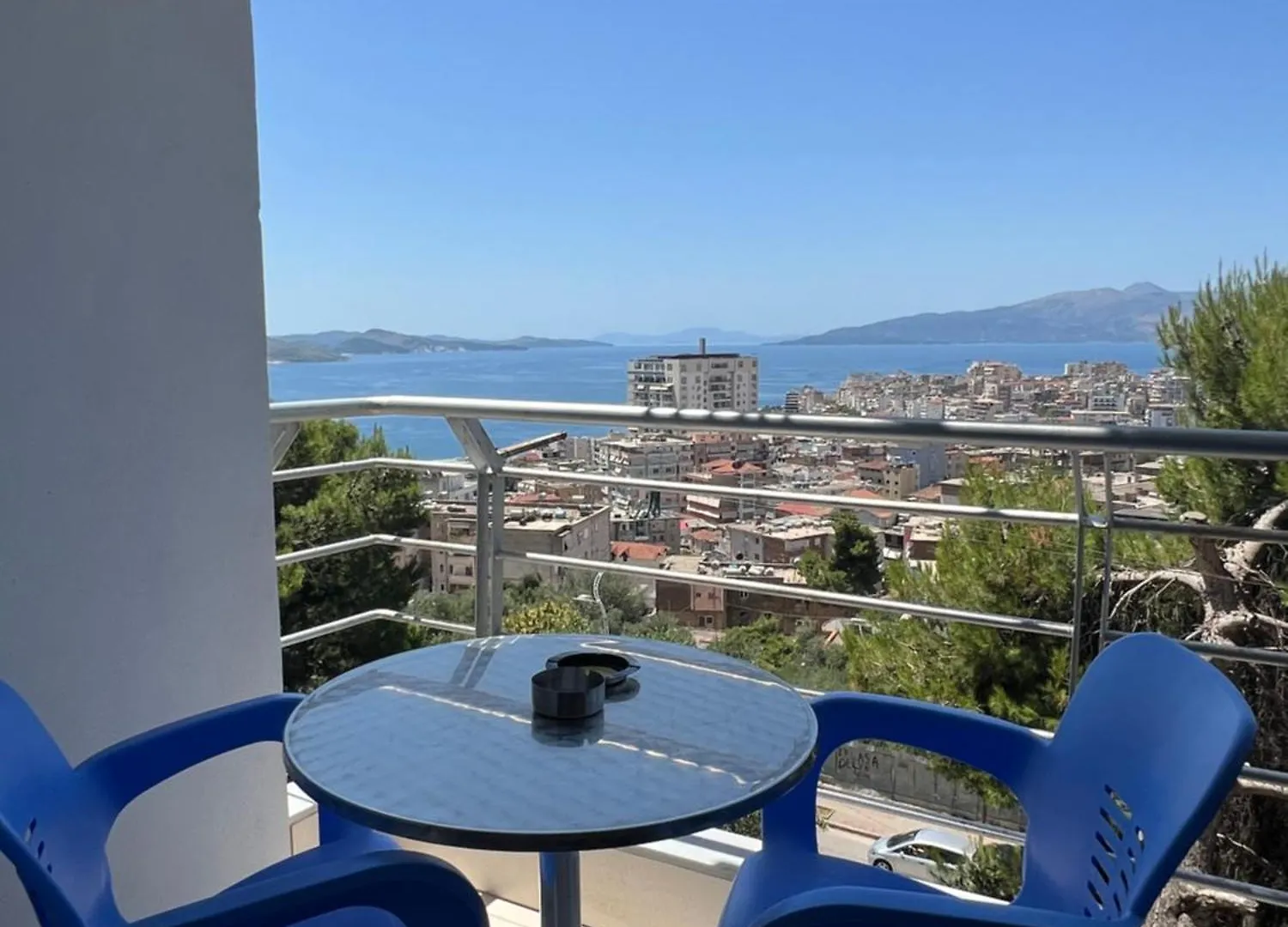 Apartments Eri Saranda 0*,